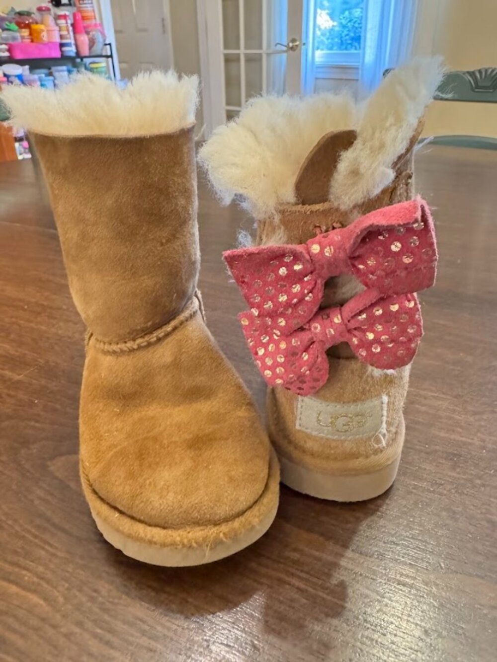 UGG Chestnut Suede Shearling Mini Bailey Bow II Boots Toddler Girls Size 8